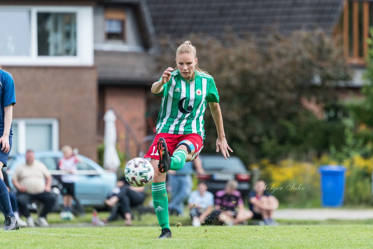 Bild 277 - F SV Boostedt - SV Fortuna St. Juergen : Ergebnis: 2:1